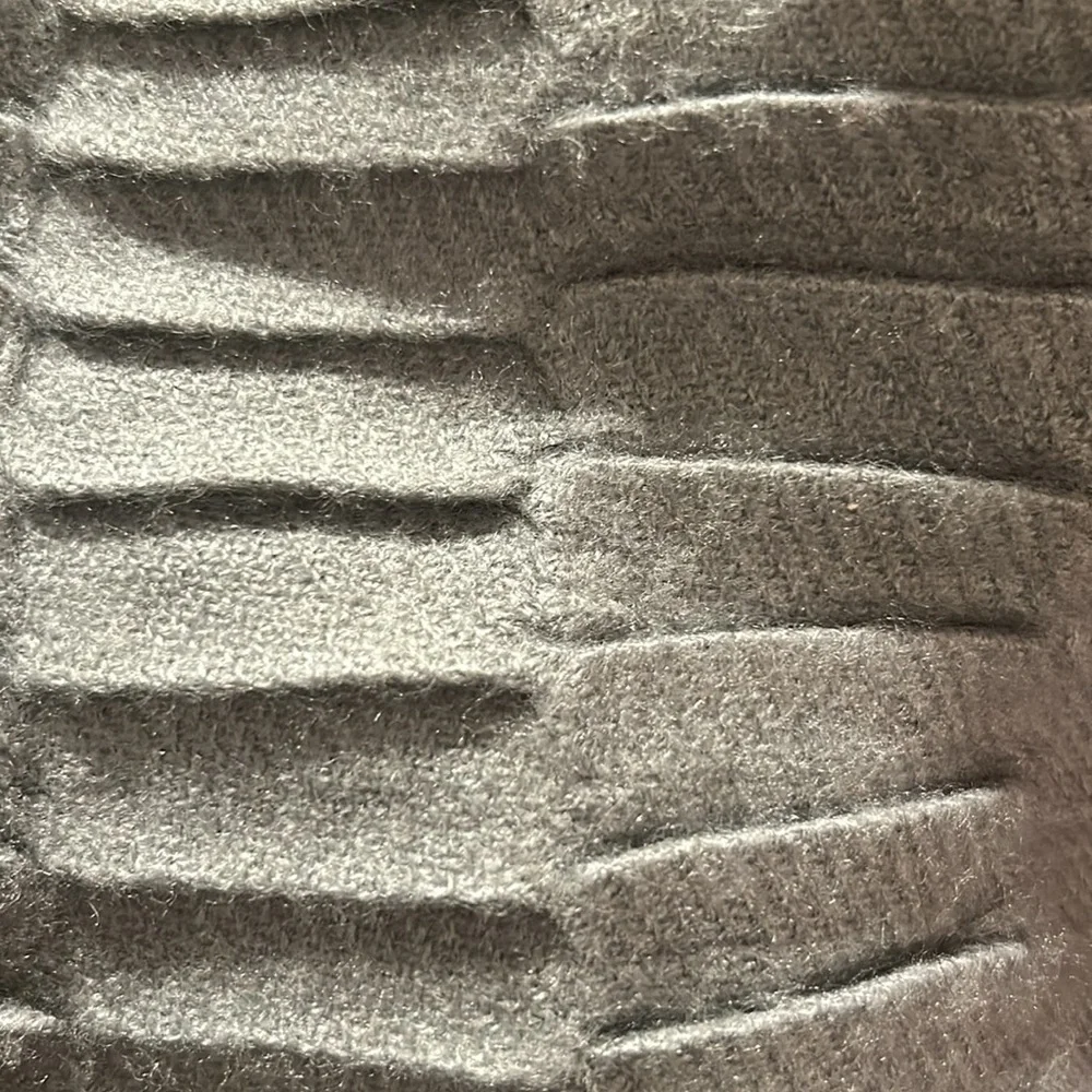 West Elm UNIQUE Gray Knit Throw 50” X 40 plus free bedside wicker small ‘tray’